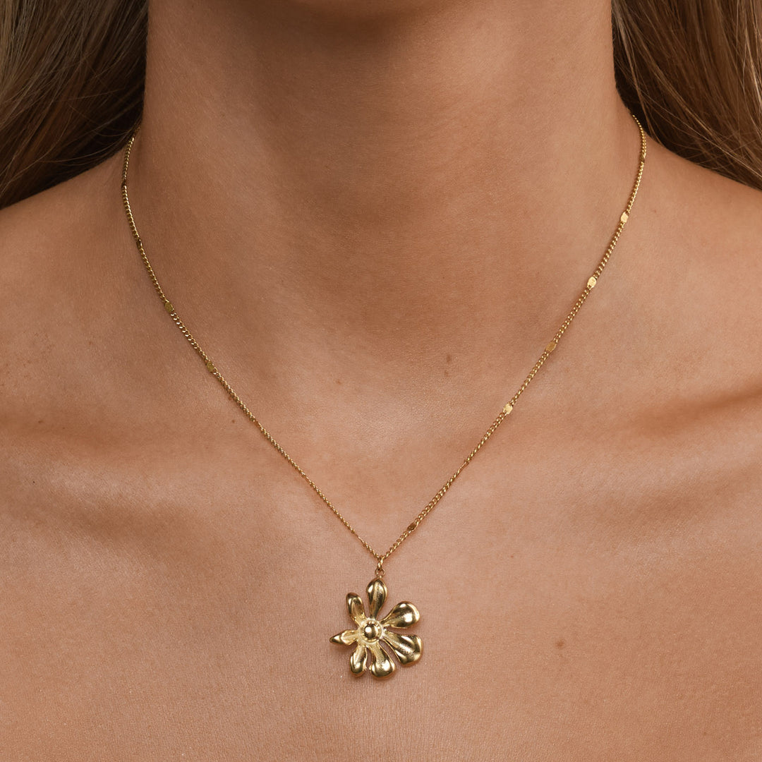 Winry - Irregular Flower Dangling Necklace Goud St